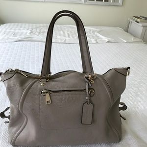AUTHENTIC COACH Bag (EUC)